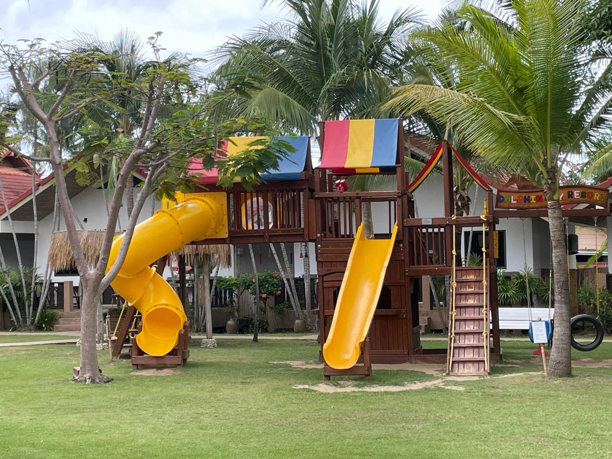 Dolphin Bay Beach Resort Sam Roi Yot Eksteriør billede