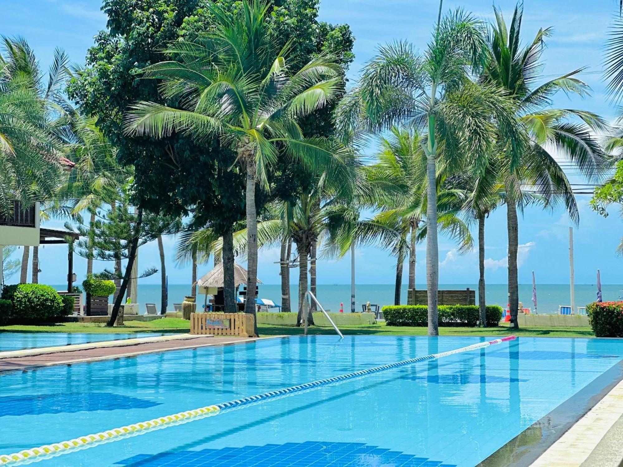 Dolphin Bay Beach Resort Sam Roi Yot Eksteriør billede