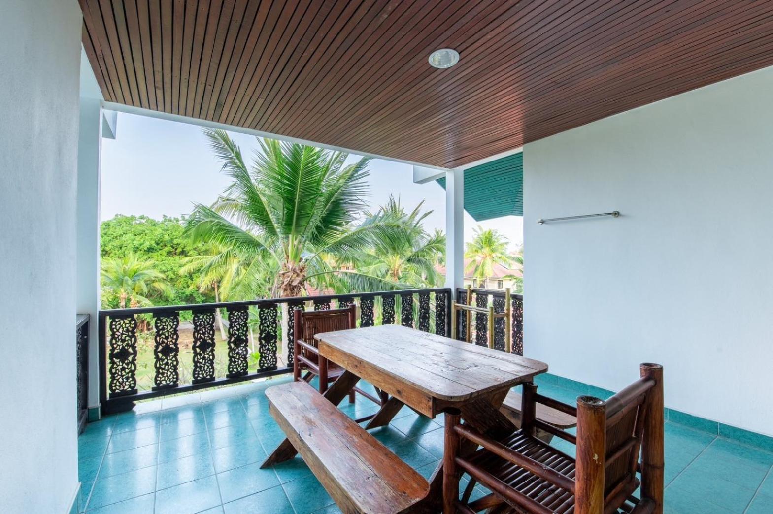 Dolphin Bay Beach Resort Sam Roi Yot Eksteriør billede